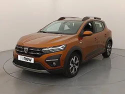 Orange Utilisé 2022 Dacia Sandero Comfort Citadine | 14 799 € (Prix juste)