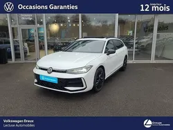 Utilisé 2025 VW Passat R-line | 49 980 €