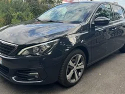 Noir Utilisé 2013 Peugeot 308 Allure Berline | 9 990 € (Prix cher)