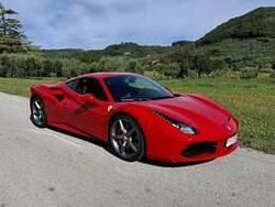 Rouge Occasion 2017 Ferrari 488 Coupé | 229 000 €