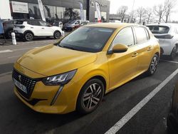 Utilisé 2021 Peugeot 208 Allure Citadine | 13 290 € (Prix juste)