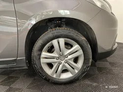 Gris Utilisé 2017 Peugeot 2008 Style SUV | 12 990 € (Prix cher)