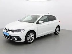 Blanc Utilisé 2024 VW Polo S Berline | 21 990 € (Prix assez cher)
