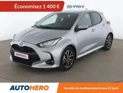 Gris Utilisé 2022 Toyota Yaris Hybrid Design Citadine | 19 590 € (Bon prix)
