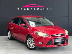 Rouge Utilisé 2011 Ford Focus Titanium | 5 990 € (Prix assez cher)