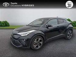 Utilisé 2023 Toyota C-HR Design SUV | 25 980 € (Prix juste)