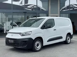 Blanc Utilisé 2023 Fiat Doblò Monospace | 17 975 €