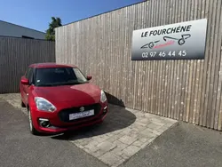 Rouge Utilisé 2018 Suzuki Swift Berline | 11 990 € (Prix juste)