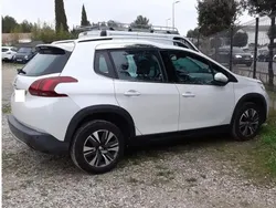Blanc Utilisé 2017 Peugeot 2008 S SUV | 10 500 € (Prix juste)