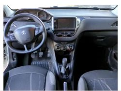 Utilisé 2012 Peugeot 208 Active Citadine | 5 800 € (Prix juste)