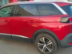 Rouge Utilisé 2020 Peugeot 5008 S Monospace | 17 000 € (Bon prix)