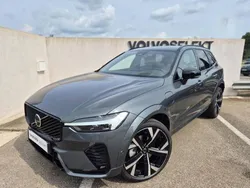 Vert Utilisé 2025 Volvo XC60 Ultra SUV | 75 990 €