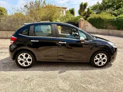Noir Utilisé 2015 Citroën C3 Comfort Citadine | 6 500 € (Prix juste)