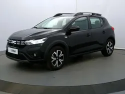 Noir Utilisé 2024 Dacia Sandero Expression Citadine | 16 500 € (Prix juste)