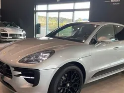 Gris Utilisé 2019 Porsche Macan SUV | 61 900 € (Prix cher)