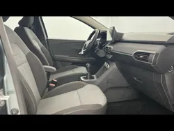 Vert Utilisé 2024 Dacia Sandero Extreme Citadine | 16 999 € (Prix juste)