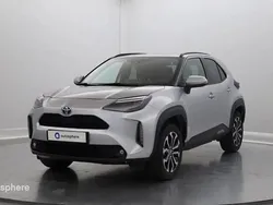 Gris Utilisé 2022 Toyota Yaris Cross Design SUV | 22 499 € (Prix juste)