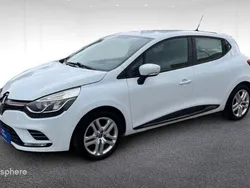 Blanc Utilisé 2016 Renault Clio IV Zen Berline | 8 990 € (Prix juste)