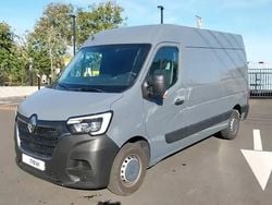 Gris Utilisé 2023 Renault Master Van | 28 990 € (Prix juste)