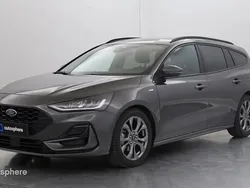 Rouge Utilisé 2023 Ford Focus ST-Line X Break | 23 499 € (Prix juste)