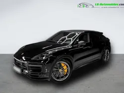 Utilisé 2022 Porsche Cayenne Turbo GT SUV | 175 200 € (Prix juste)