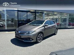 Utilisé 2017 Toyota Auris Hybrid Design Berline | 17 490 € (Prix juste)