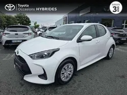 Utilisé 2022 Toyota Yaris Hybrid Berline | 17 990 € (Prix juste)