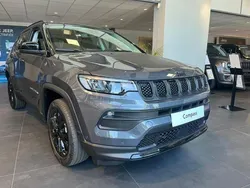 Noir Nouvelle 2025 Jeep Compass Summit SUV | 38 990 €