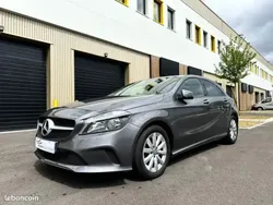 Gris Utilisé 2016 Mercedes A200 Business Berline | 15 990 €