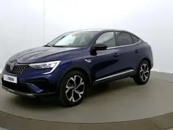 Bleu Utilisé 2024 Renault Arkana Techno SUV | 27 490 € (Prix juste)