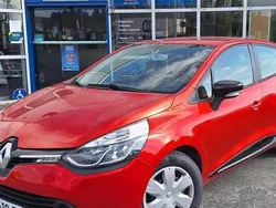Utilisé 2012 Renault Clio IV Expression Citadine | 8 490 € (Prix cher)