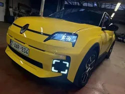 Jaune Utilisé 2025 Renault R5 Techno Citadine | 31 400 € (Bon prix)