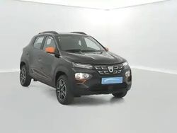 Noir Utilisé 2022 Dacia Spring Comfort Plus Citadine | 9 990 € (Prix juste)