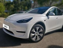 Blanc Utilisé 2024 Tesla Model Y Standard Range SUV | 30 990 € (Super prix)
