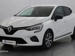 Blanc Utilisé 2022 Renault Clio V Evolution Berline | 14 299 € (Prix juste)