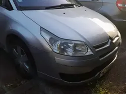 Gris Utilisé 2006 Citroën C4 Berline | 2 000 €