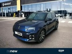 Bleu nocturne / toit noir etoilé Utilisé 2025 Renault 5 E-Tech Techno Berline | 33 990 €