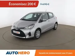 Gris Utilisé 2015 Toyota Yaris Citadine | 9 490 € (Prix juste)