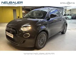Onyx black pastel Utilisé 2022 Fiat 500e Berline | 16 490 € (Prix juste)
