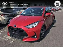 Utilisé 2022 Toyota Yaris Hybrid Design Berline | 19 990 € (Prix juste)