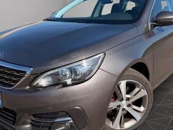 Gris Utilisé 2018 Peugeot 308 Allure Break | 12 999 € (Super prix)