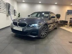 Gris Utilisé 2022 BMW 320 M Sport Berline | 36 990 € (Prix juste)