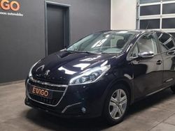 Utilisé 2019 Peugeot 208 Signature Sky Citadine | 6 980 € (Super prix)