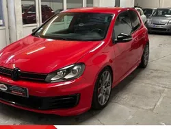 Rouge Utilisé 2011 VW Golf VI Edition Berline | 13 999 € (Bon prix)