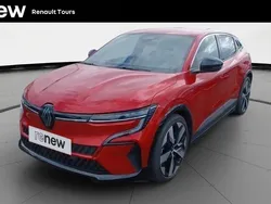 Rouge Utilisé 2022 Renault Mégane Techno Berline | 26 399 € (Prix juste)