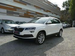 Blanc Utilisé 2019 Skoda Karoq Style SUV | 22 990 € (Prix juste)