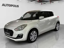 Blanc Utilisé 2019 Suzuki Swift Berline | 12 990 € (Prix juste)