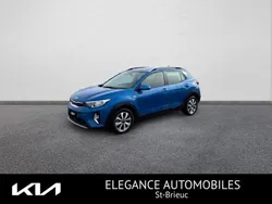 Bleu Utilisé 2023 Kia Stonic Active SUV | 18 280 € (Prix juste)