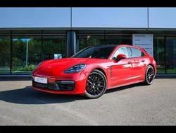 Rouge Utilisé 2020 Porsche Panamera Berline | 99 800 € (Prix assez cher)