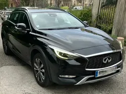 Noir Utilisé 2017 Infiniti QX30 Premium SUV | 15 800 €